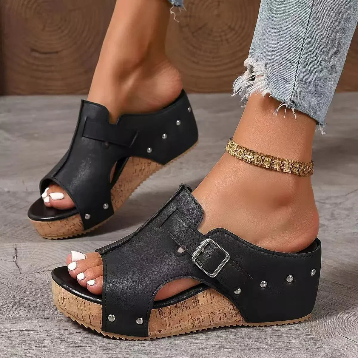 SANDALIAS RETROBAY™ – ESTILO, ALTURA Y COMODIDAD EN CADA PASO